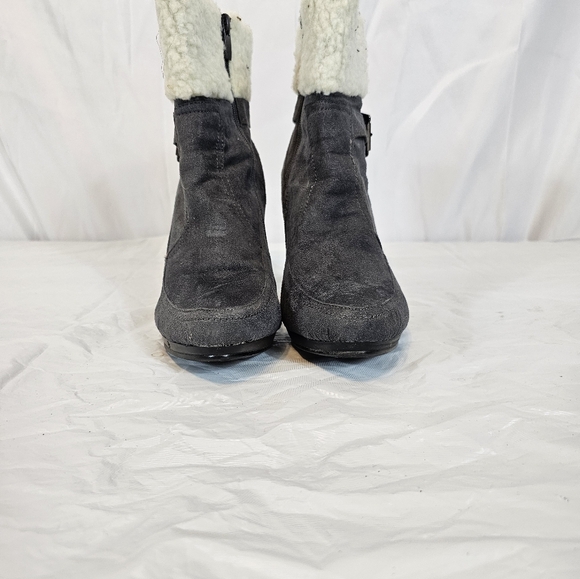 Forever Grey Bootie Sz 8 (USED) - Picture 2 of 5